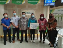 BPJAMSOSTEK Mojokerto Serahkan Santunan Untuk Karyawan PT Pakerin