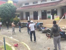 Bentrok Dua Kubu Di UNKRIS, 5 Orang Terluka, Fasilitas Kampus Rusak