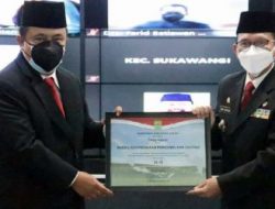 Bappeda Kabupaten Bekasi Raih Penghargaan Reformasi Birokrasi Terbaik, Ini Pesan Plt Bupati
