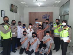Jelang HUT, Sat Lantas Polrestro Bekasi Kota Kunjungi Panti Asuhan
