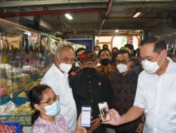 Gerakkan Ekonomi, Kemendag Uji Coba PeduliLindungi di Pasar Rakyat