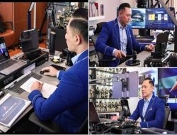 Meja Kerja AHY Penuh Gadget Canggih tapi Kabelnya yang Semrawut