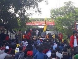 Kadisnaker Kabupaten Bekasi Dituding Tidak Pro Buruh 