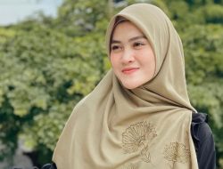 Usai Drama Cemburu Muncul KDRT, Henny Rahman Ngaku Cerai dari Zikri Daulay Gegara KDRT