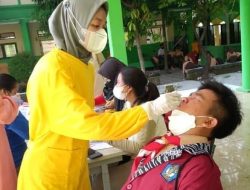 Pastikan Pelaksanaan PTMT Aman Dari Covid-19, SMPN 5 Lakukan PCR