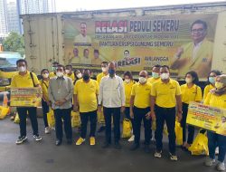 RELASI Airlangga Salurkan Dua Ribu Paket Sembako Untuk  Korban Semeru