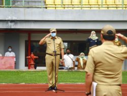 Tri Adhianto Pimpin Apel Perdana Sebagai Plt Wali Kota Bekasi