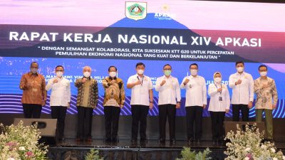 Rangkaian HUT APKASI Ditutup Dengan Pertandingan Bola