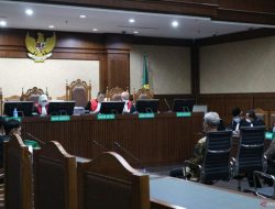 Eks Dirut PNRI dan Ketua Tim Teknis KTP-el Jalani Sidang Dakwaan