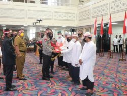 51 Anggota Khilafatul Muslimin Ikrar Setia Kepada NKRI