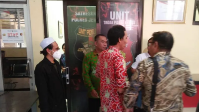 Pengasuh Ponpes di Jember Ditahan Dalam Kasus Kekerasan Seksual