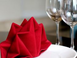 Rayakan Valentine di Hotel Ciputra Jakarta, Hadirkan Paket Makan Malam Romantis Sparkle of Love