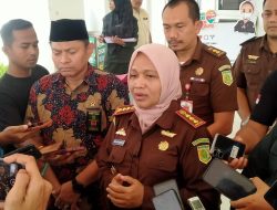 Kejari Aceh Utara Lakukan Uqubat Cambuk Terhadap 10 Terpidana Pelanggar Qanun Syariat Islam