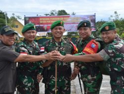 Danrem 174/ATW Pimpin Upacara Penerimaan dan Pelepasan Satgas Pam Obvitnas PT Freeport Indonesia