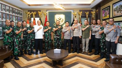 Tingkatkan Sinergitas TNI-POLRI, Pangdam Jaya Sambut Kunjungan Kapolda Metro Jaya
