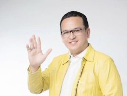 Caleg DPR RI DR.Umbu Rudi Kabunang mendorong Pemerintah Percepat Infrastruktur , Pendidikan serta Tekan Biaya Murah Berwisata di Dapilnya NTT 2