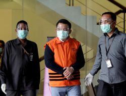 Eks Bupati Cirebon Dituntut Tujuh Tahun Penjara dan Denda Rp1 Miliar