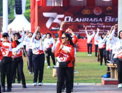 TNI-Polri Gelar Olahraga Bersama Peringati Hari Jadi Ke-75 Polwan