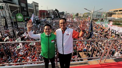 Senam Pagi dan Jalan Bareng di GDC, Duet AMIN Bikin Heboh Warga Depok