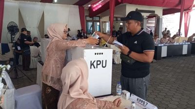 KPU Banyumas Gelar Simulasi Pemungutan Suara di TPS