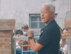 Ganjar Rehat Sejenak Mengenang masa Kecil di Rumah Karanganyar