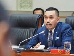 Buntut Sebut Rakyat Tolol, NasDem Akhirnya Copot Ahmad Sahroni dari Wakil Ketua Komosi III DPR RI
