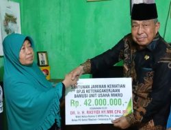 Haji Rasyidi Berikan BPJS Ketenagakerjaan Kepada Warga Pekerja Non Formal