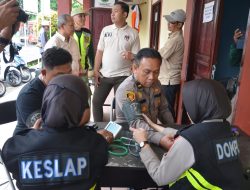 Dokkes Polrestro Bekasi Kota Sambangi PPK Bekasi Selatan Untuk Periksa Kesehatan