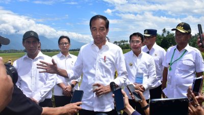 Catatan Sejarah Bagi Pertanian Indonesia, Mentan Amran Serahkan Total Alokasi Pupuk Subsidi Rp54 Triliun