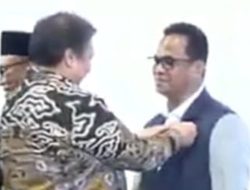 Airlangga Hartarto Anugerahi Ketua Inkop TKBM Sebagai Tokoh Penggerak Koperasi Utama