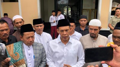 Didoakan Para Ulama, Pasangan Rudy – Jaro Optimis Menang Satu Putaran