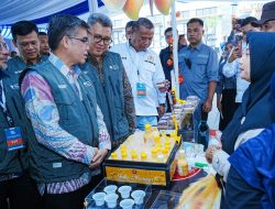 Menaker Buka Temu Mitra Wirausaha, Dorong Generasi Muda Bangga Jadi Petani