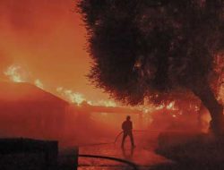 AS Dilanda Kebakaran Hebat, Pernyataan Donald Trump Langsung Dijawab Oleh Hukum Alam