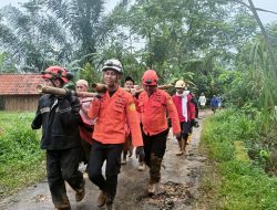 Tim SAR Intensifkan Pencarian Sembilan Korban Longsor di Desa Kasimpar