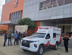 Pajero Indonesia One Salurkan Bantuan bagi Korban Banjir di Bekasi