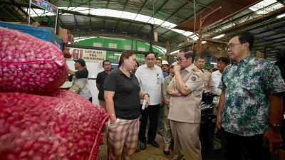 Wow, Setiap Hari Pemprov DKI Berangkatkan 10 Truk Buat Operasi Pasar