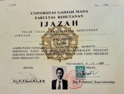 Defensif, Overprotektif dan Konspiratif Merespon Gugatan Ijazah Palsu