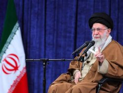 Tegas, Meski Dibombardir Oleh Israel Pimpinan Tertinggi Iran Ogah Tunduk pada AS