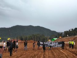 Tanah Adat di Halmahera Timur Rusak Akibat Pengerukan Tambang Nikel
