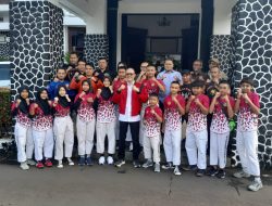 Wali Kota Sukabumi Bersama Ketua Kodrat Melepas Kontingen Tarung Derajat Pelajar Kota Sukabumi, Arungi Kejurda Jawa Barat 2025