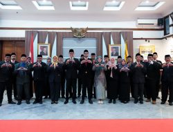 Wali Kota Sukabumi Lantik 12 Pejabat Eselon II dan 9 Fungsional, Tegaskan Pentingnya Kepemimpinan Responsif