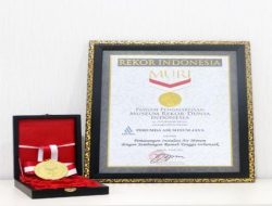 Pasang Lebih Dari 46.000 Sambungan Rumah, PAM JAYA Raih Rekor MURI Pemasangan Instalasi Air Minum Sambungan Rumah Tangga Terbanyak