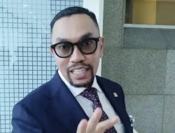 Inilah Profil Ahmad Sahroni: dari Tukang Semir Sepatu, Sopir hingga Menjadi Pimpinan Komisi di DPR RI dan Kini Banyak Dicari Orang