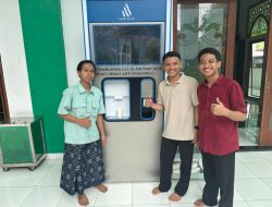 Hadapi Cuaca Ekstrem, PAM Jaya Serahkan 100 Unit Water Purifier untuk Fasilitas Umum dan Sosial 