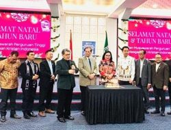 Natal BMPTKKI Dirjen Bimas Kristen Ingatkan Perguruan Tinggi Keagamaan Kristen Turut Berperan Menjaga Keluarga