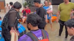 Banjir Tangerang 2026: Mahasiswa ITPLN Turun Tangan Evakuasi Balita, Lansia, dan Warga Terdampak