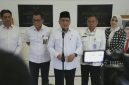 Wakil Menteri Agama Romo H.R. Muhammad Syafii saat memberikan keterangan pers, Senin (11/5/2026) Foto: dok.Kemenag