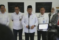 Wakil Menteri Agama Romo H.R. Muhammad Syafii saat memberikan keterangan pers, Senin (11/5/2026) Foto: dok.Kemenag