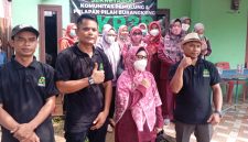 Pemeriksaan kesehatan gratis bagi pemulung dan warga sekitar Tempat Pembuangan Akhir (TPA) Burangkeng digelar pada Jumat, 22 Mei 2026. (Foto: Supriyadi/ Mediakarya)