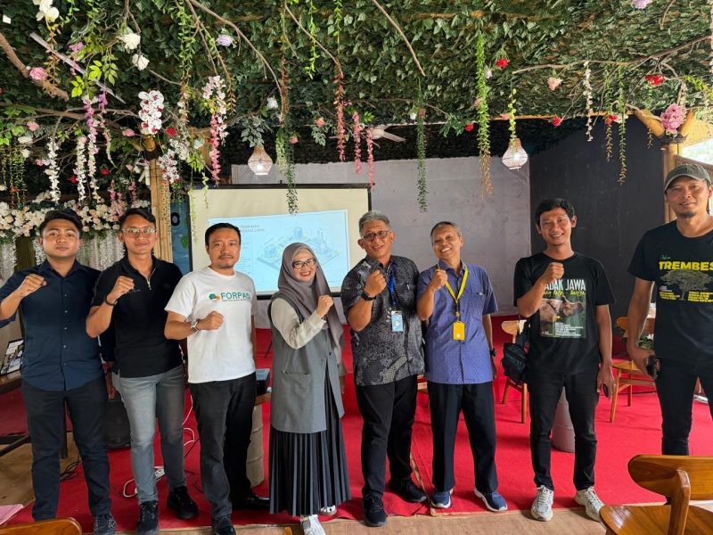 Diskusi Tangsel Climate Change Forum Vol. 2 di Waroeng Lengkong, Tangerang Selatan, Selasa (29/4/2026). Forum bertema 